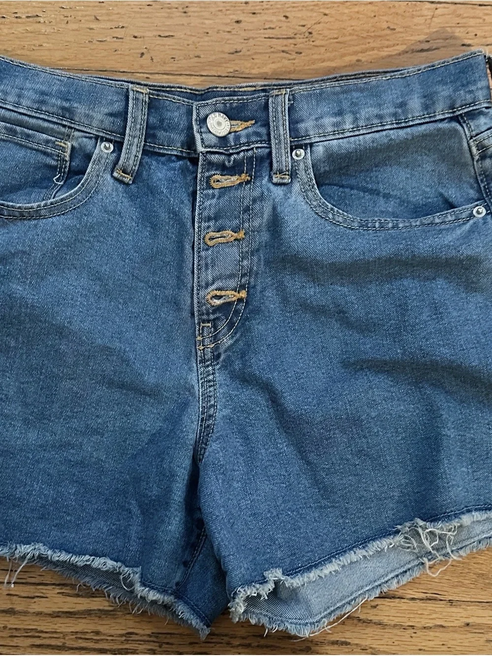 6 pair of Old Navy Frayed Hem Denim Shorts